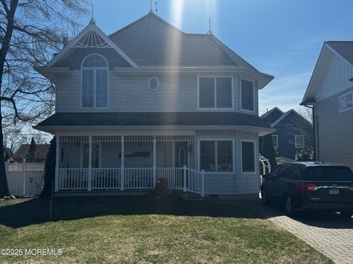 1709 Maple St, WALL TOWNSHIP, NJ, 07719-3823 | Card Image