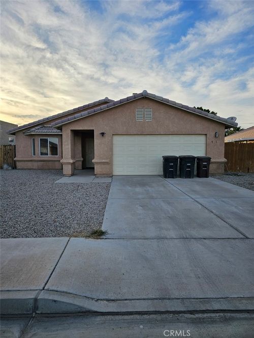 781 Aurora Way, Blythe, CA, 92225-1350 | Card Image