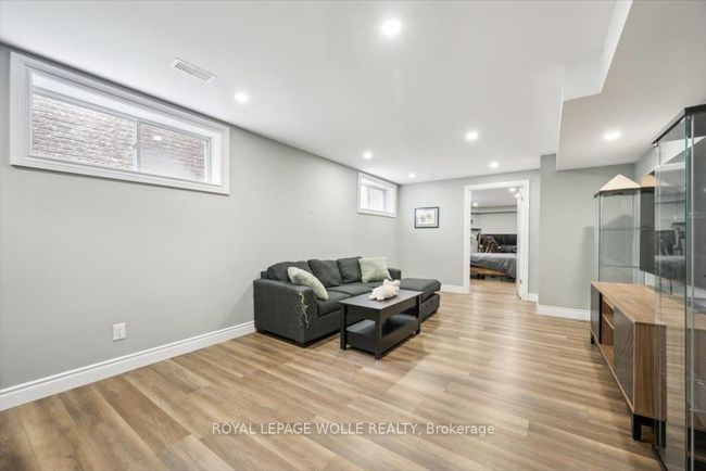 67 E Tree Dr, House other with 4 bedrooms, 3 bathrooms and 2 parking in Breslau ON | Image 24