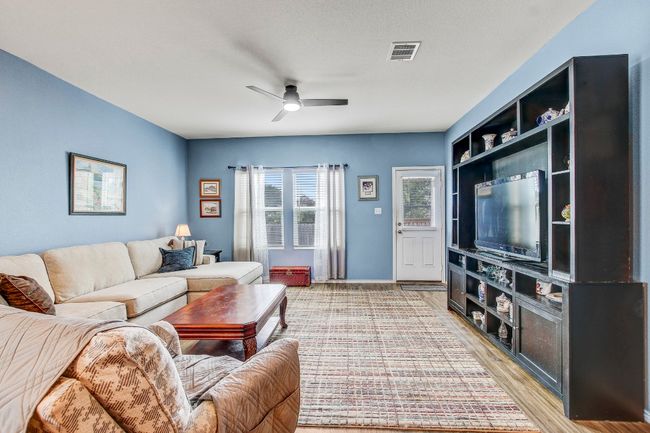 504 Gabriels Bluff Dr, House other with 3 bedrooms, 2 bathrooms and 4 parking in Georgetown TX | Image 14
