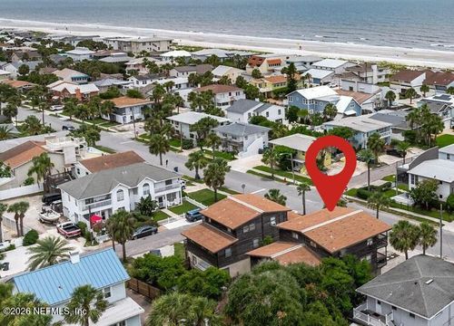 2002 1st St, Neptune Beach, FL, 32266-4808 | Card Image