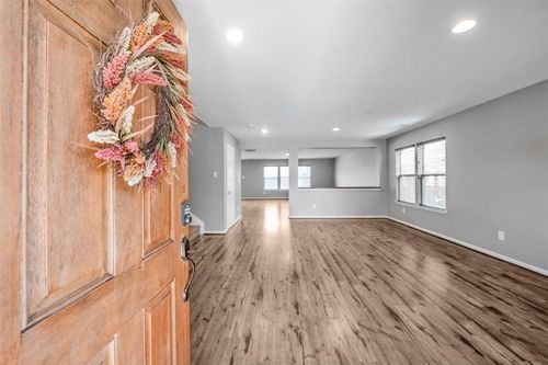 1107 Epworth Ct, Conroe, TX, 77304-5305 | Card Image