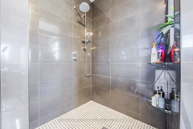 383066 20 Sideroad, House other with 6 bedrooms, 4 bathrooms and 4 parking in Amaranth ON | Image 20
