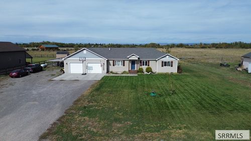 2427 E 500 N, Saint Anthony, ID, 83445-5720 | Card Image