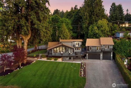 27405 Lofall Ct Nw, Poulsbo, WA, 98370-9215 | Card Image