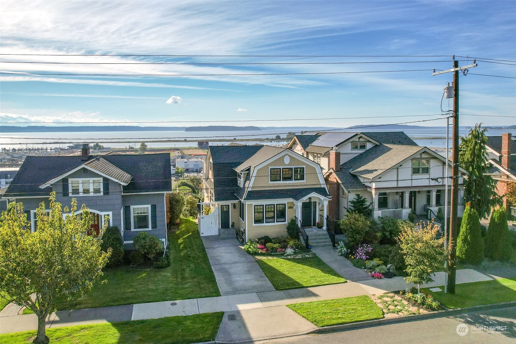 Grand Ave, Everett, WA 98201