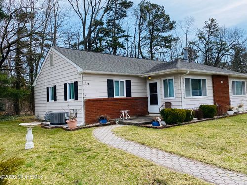 b-31 Pheasant St, Manchester, NJ, 08759 | Card Image
