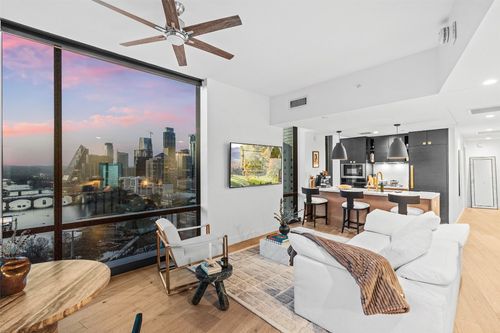 apt-1802-70 Rainey St, Austin, TX, 78701-4744 | Card Image