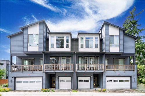 unit-102-6855 Ne 170th St, Kenmore, WA, 98028-5036 | Card Image