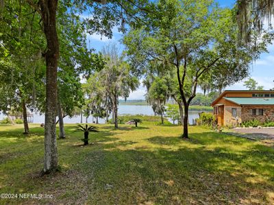 111 Little Orange Lake Drive, House other with 3 bedrooms, 2 bathrooms and null parking in Hawthorne FL | Image 1