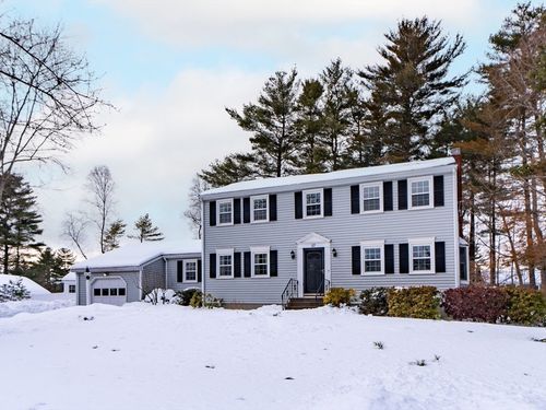 57 Colonial Rd, Medfield, MA, 02052-1102 | Card Image