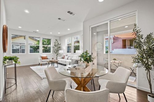 2104 Vincenzo, San Jose, CA, 95133 | Card Image