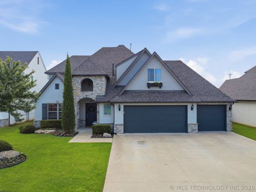 12444 S 66th East Ave, Bixby, OK, 74008-2635 | Card Image