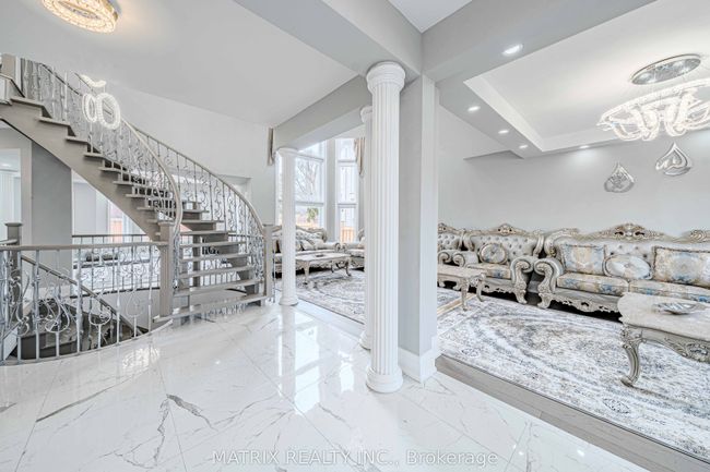 2396 Southcott Rd, House other with 4 bedrooms, 4 bathrooms and 6 parking in Pickering ON | Image 10