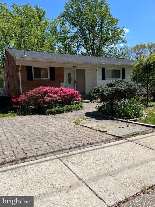 9807 Arbor Hill Dr, SILVER SPRING, MD, 20903-1802 | Card Image