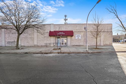 5352 W Chicago Ave, CHICAGO, IL, 60651-2857 | Card Image