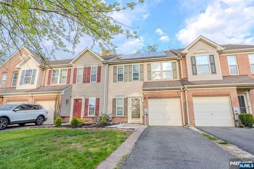 123 Sassafras Dr, Lumberton, NJ, 08048-4267 | Card Image