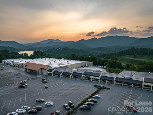 3a-183 Paragon Parkway, Clyde, NC, 28721 | Card Image