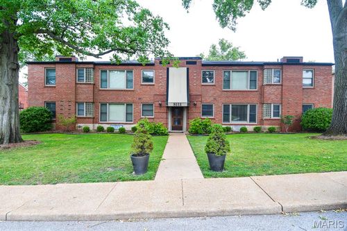 apt-1se-8111 Roxburgh Dr, Clayton, MO, 63105-2438 | Card Image