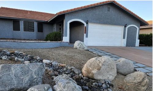 64370 Brae Burn Ave, Desert Hot Springs, CA, 92240-1262 | Card Image