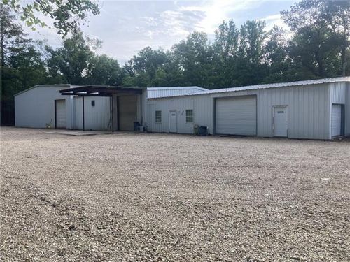 a-14201 New Genessee Rd, Tickfaw, LA, 70466-1807 | Card Image