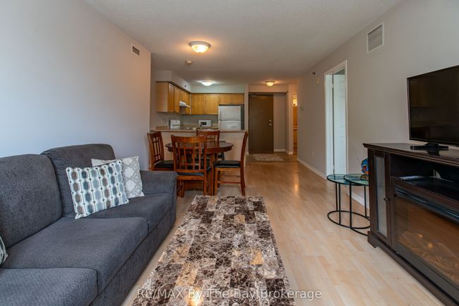 211 - 16 Westbury Rd, Condo with 2 bedrooms, 2 bathrooms and 1 parking in Wasaga Beach ON | Image 26