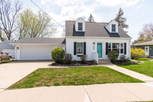 511 Garland Street, WEST SALEM, WI, 54669 | Card Image