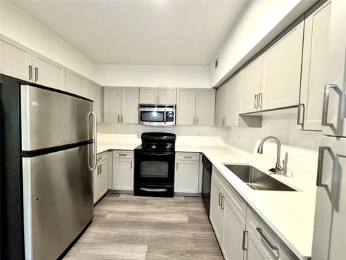 1113-3333 Weslayan St, Houston, TX, 77027-6359 | Card Image