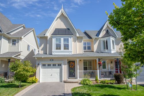 33 Bexley Cres, Whitby, ON, L1M2C7 | Card Image
