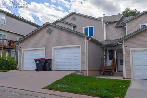 3157 Hearthridge Cir, Colorado Springs, CO, 80918-5835 | Card Image