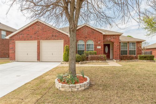 111 Wandering Dr, Forney, TX, 75126-4728 | Card Image