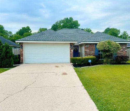 635 Nw 2nd St, Reserve, LA, 70084-6901 | Card Image