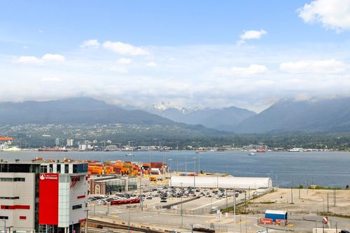 ph1-933 E Hastings St, Vancouver, BC, V6A0G6 | Card Image