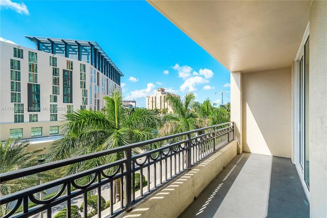 APT-521 - 550 Okeechobee Blvd, Condo with 1 bedrooms, 1 bathrooms and null parking in West Palm Beach FL | Image 4