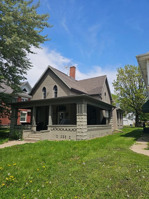 608 2nd Ave, Sterling, IL, 61081-3629 | Card Image