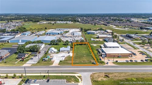 694 E Henri De Tonti Blvd, Tontitown, AR, 72762-9722 | Card Image