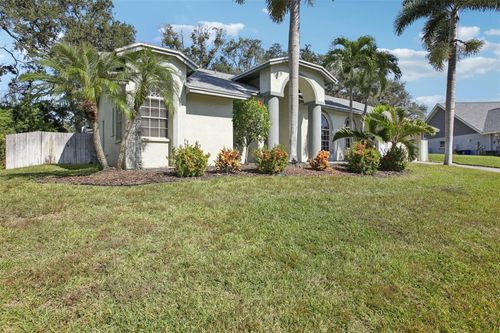 2654 Crystal Cir, Dunedin, FL, 34698-2409 | Card Image
