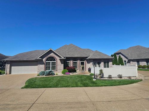 8018 Wolf Creek Ct, Evansville, IN, 47712-7641 | Card Image