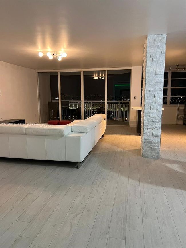 APT-1501 - 18071 Biscayne Blvd, Condo with 2 bedrooms, 2 bathrooms and null parking in Aventura FL | Image 69