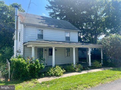 52 Middle St, EAST WATERFORD, PA, 17021-7185 | Card Image