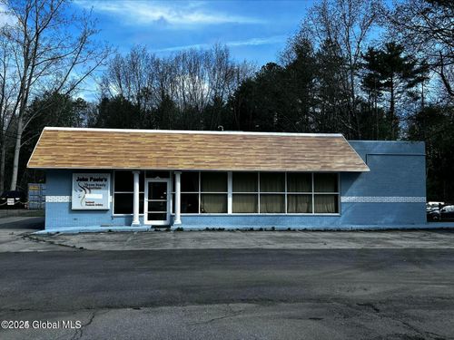 426 Geyser Rd, Ballston Spa, NY, 12020-3021 | Card Image