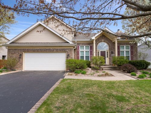 145 Barnes Rd, Elgin, IL, 60124-8064 | Card Image