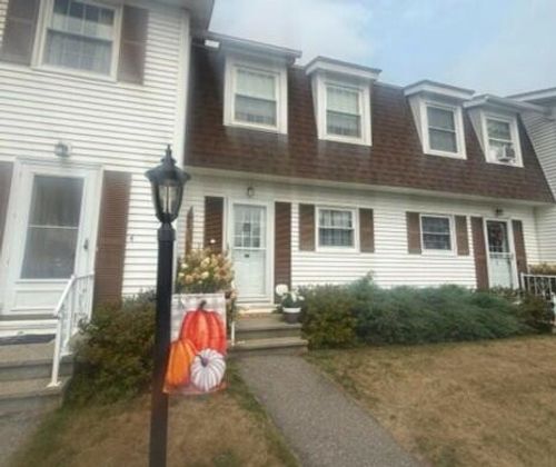 3-3 Veazie Villas, Veazie, ME, 04401 | Card Image