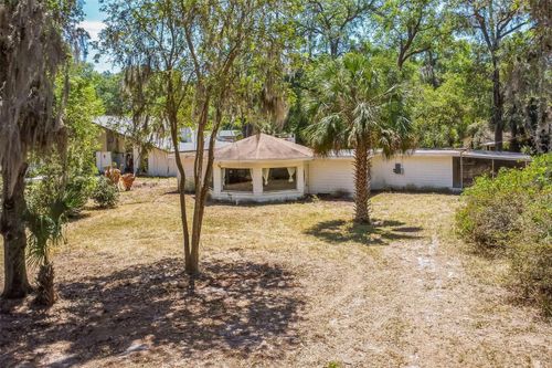 450 Cassady St, UMATILLA, FL, 32784-8852 | Card Image