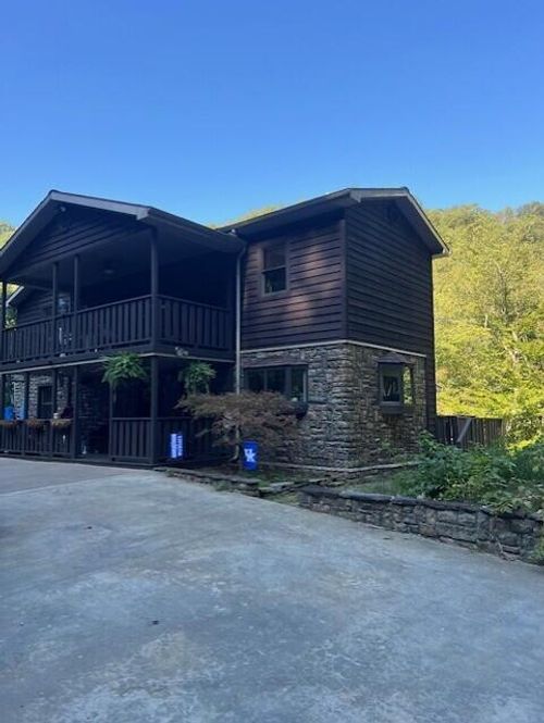 1085 Spring Br, Jeremiah, KY, 41826-8806 | Card Image