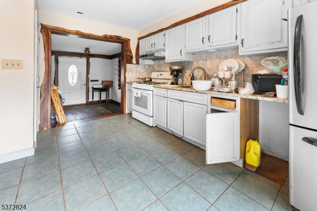1243 E Front St, House other with 4 bedrooms, 3 bathrooms and null parking in Plainfield NJ | Image 6