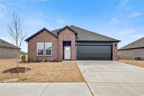 391 W Branta St, Farmington, AR, 72730-3181 | Card Image