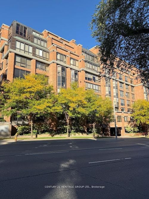 {{alt}} | Card Image