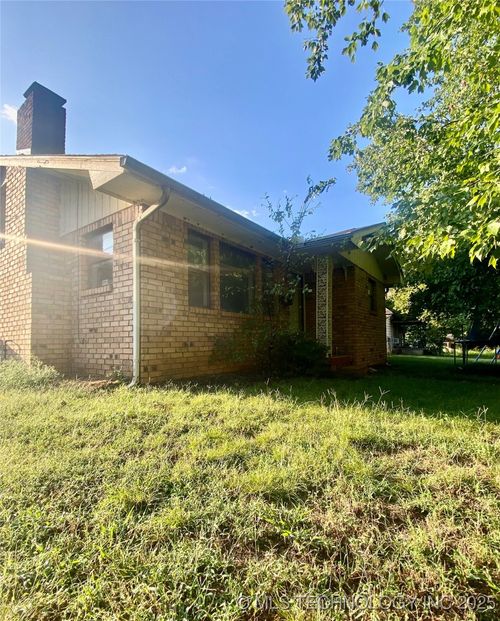 404 S Jules Ave, Cleveland, OK, 74020-5420 | Card Image