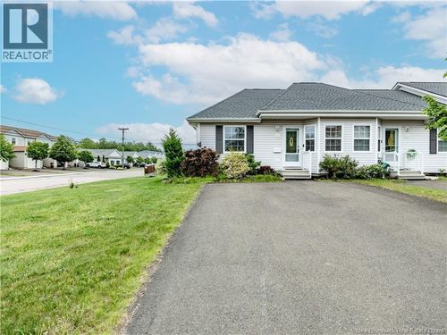 107 Firmin Cres, Dieppe, NB, E1A8G3 | Card Image